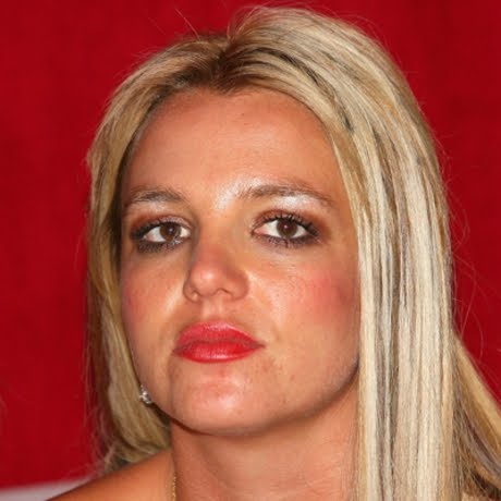 Bad-Makeup-Britney-Spears.jpg
